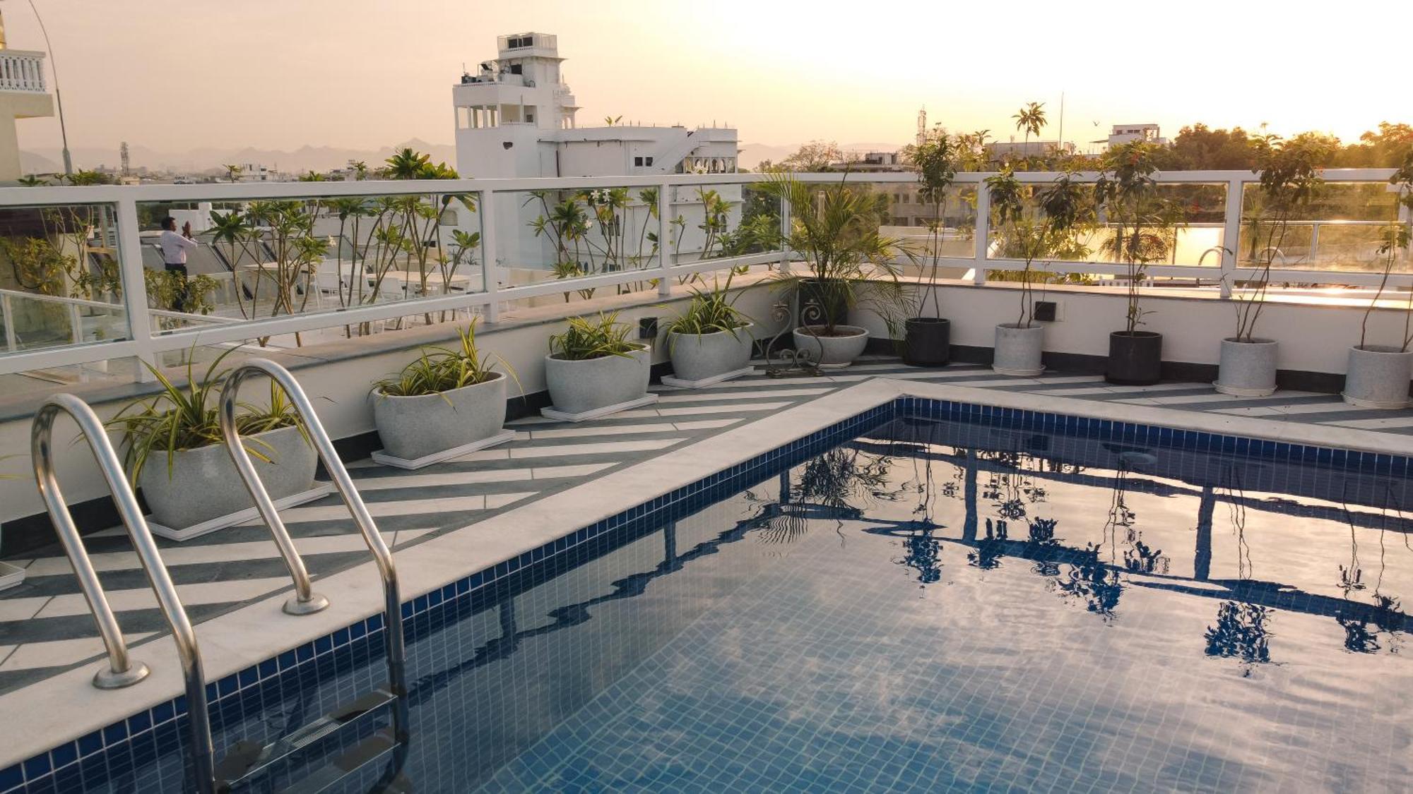 Hotel Naren Villa Udaipur Exterior photo