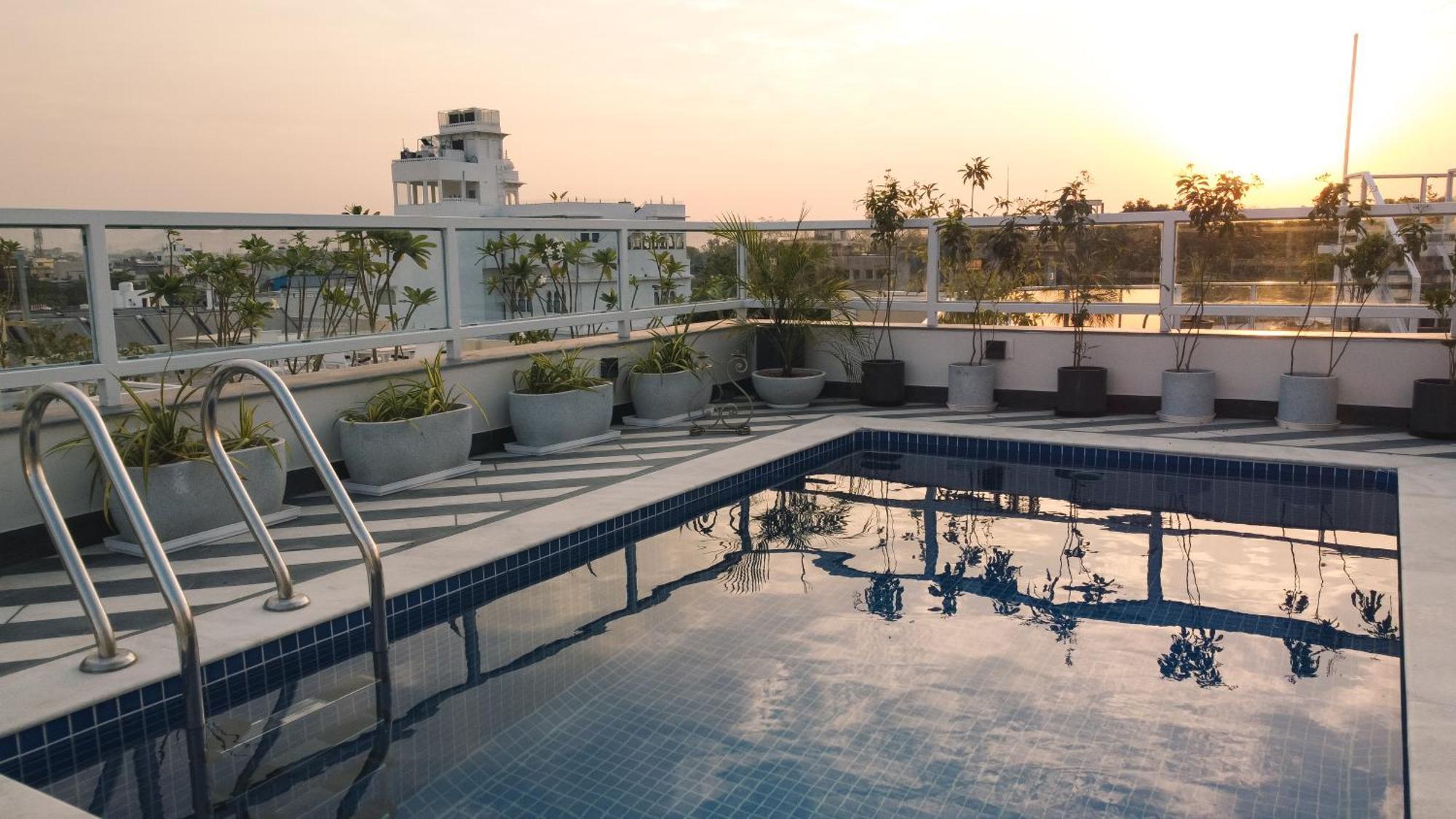 Hotel Naren Villa Udaipur Exterior photo